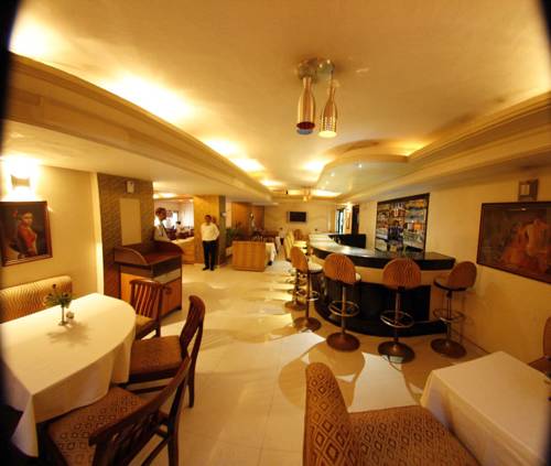 Hotel Dolphin 3*
