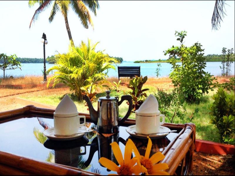 Paradise Lagoon 3*