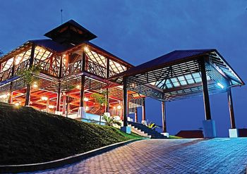 Wild Planet Resort 4*
