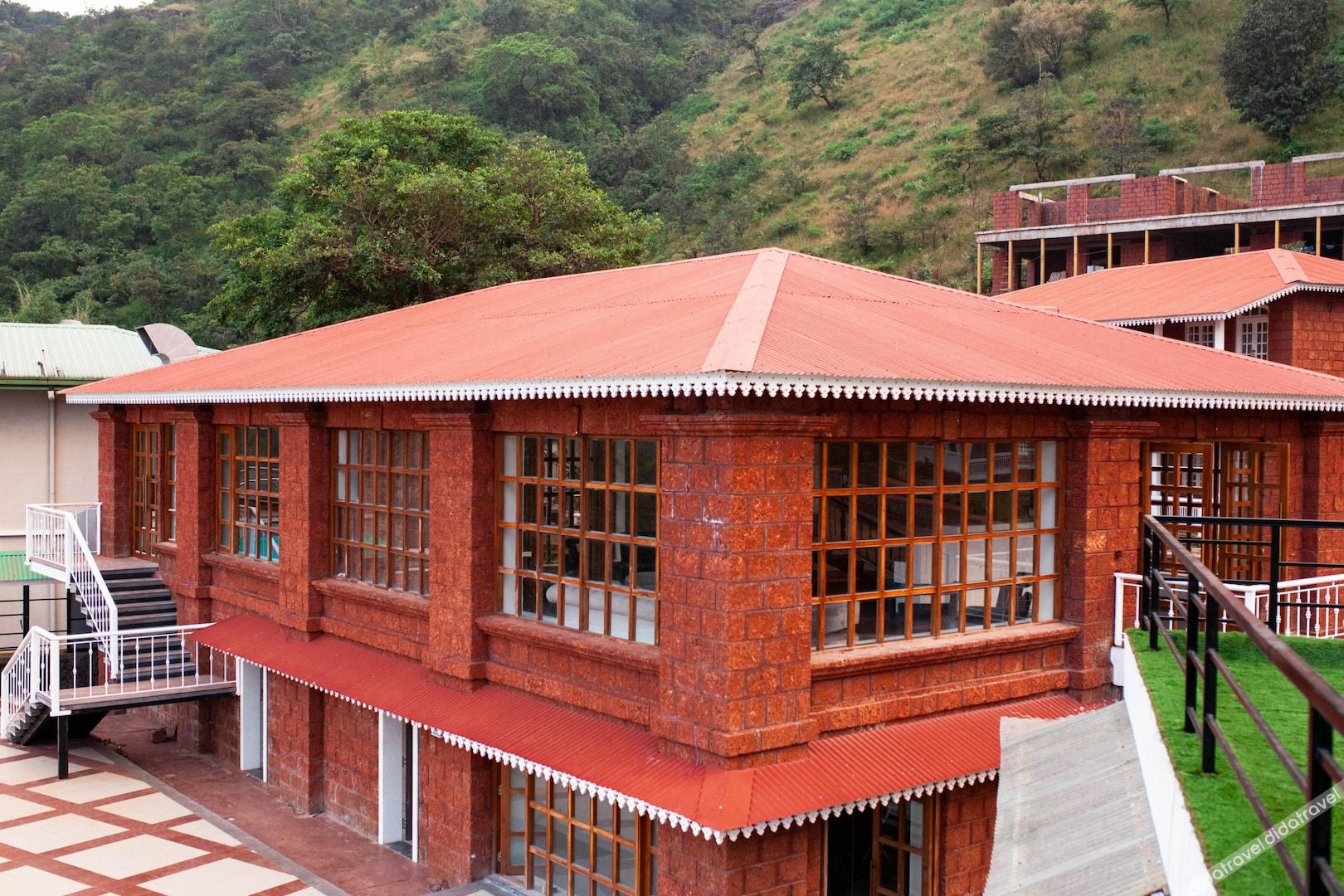 Regenta Place Green Leaf Mahabaleshwar 3*