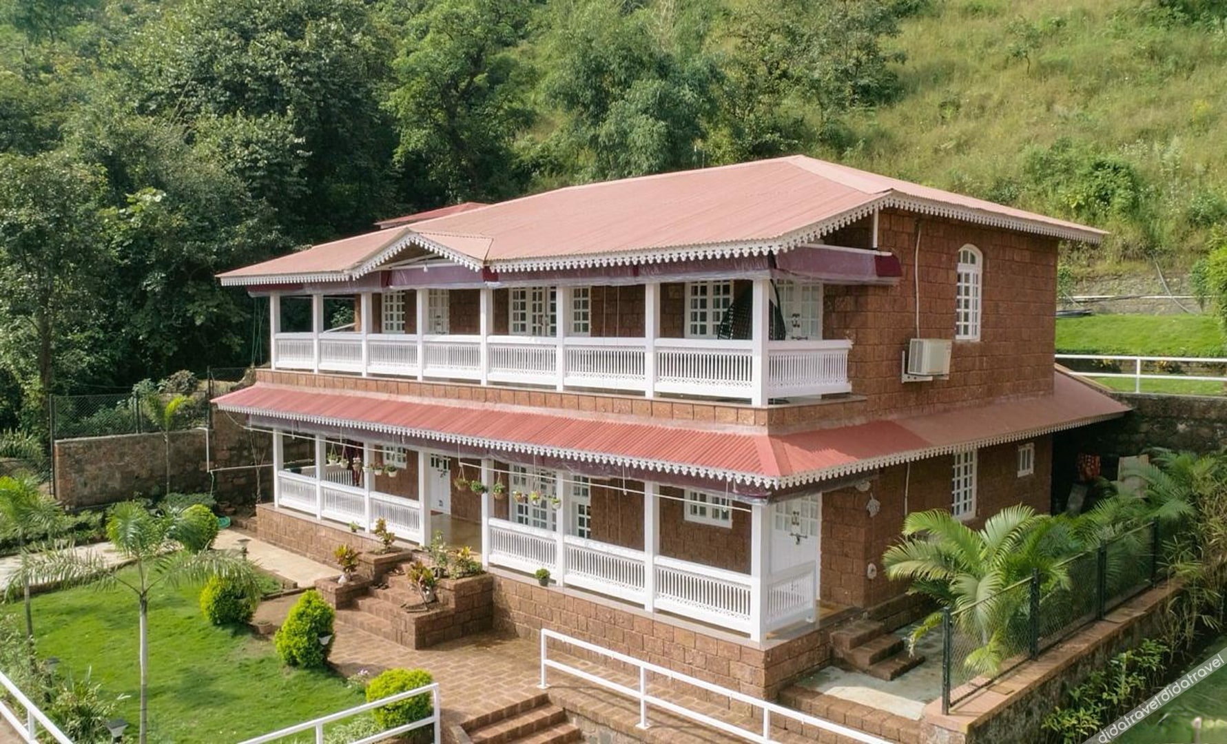 Regenta Place Green Leaf Mahabaleshwar 3*