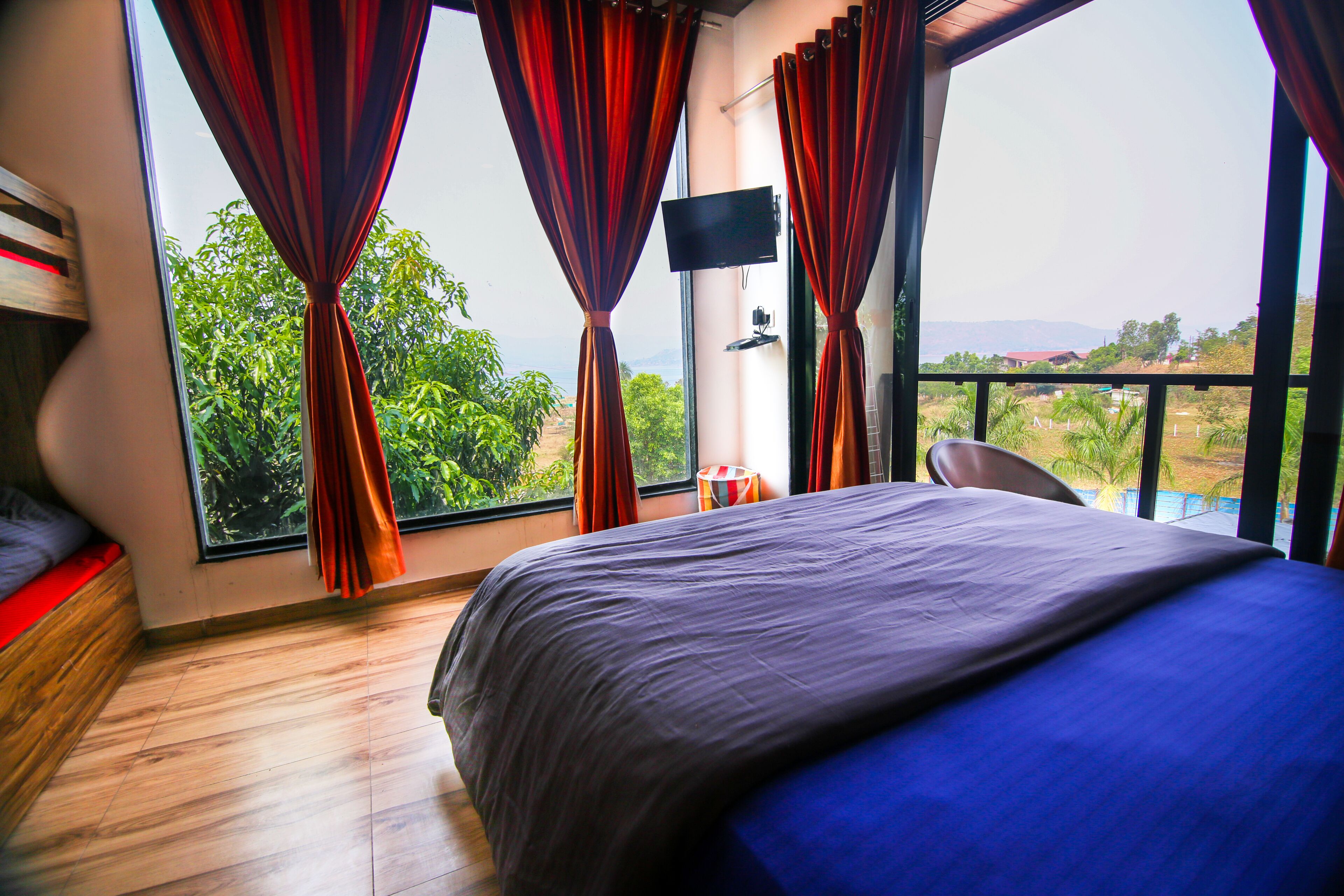 The Bob house 3*