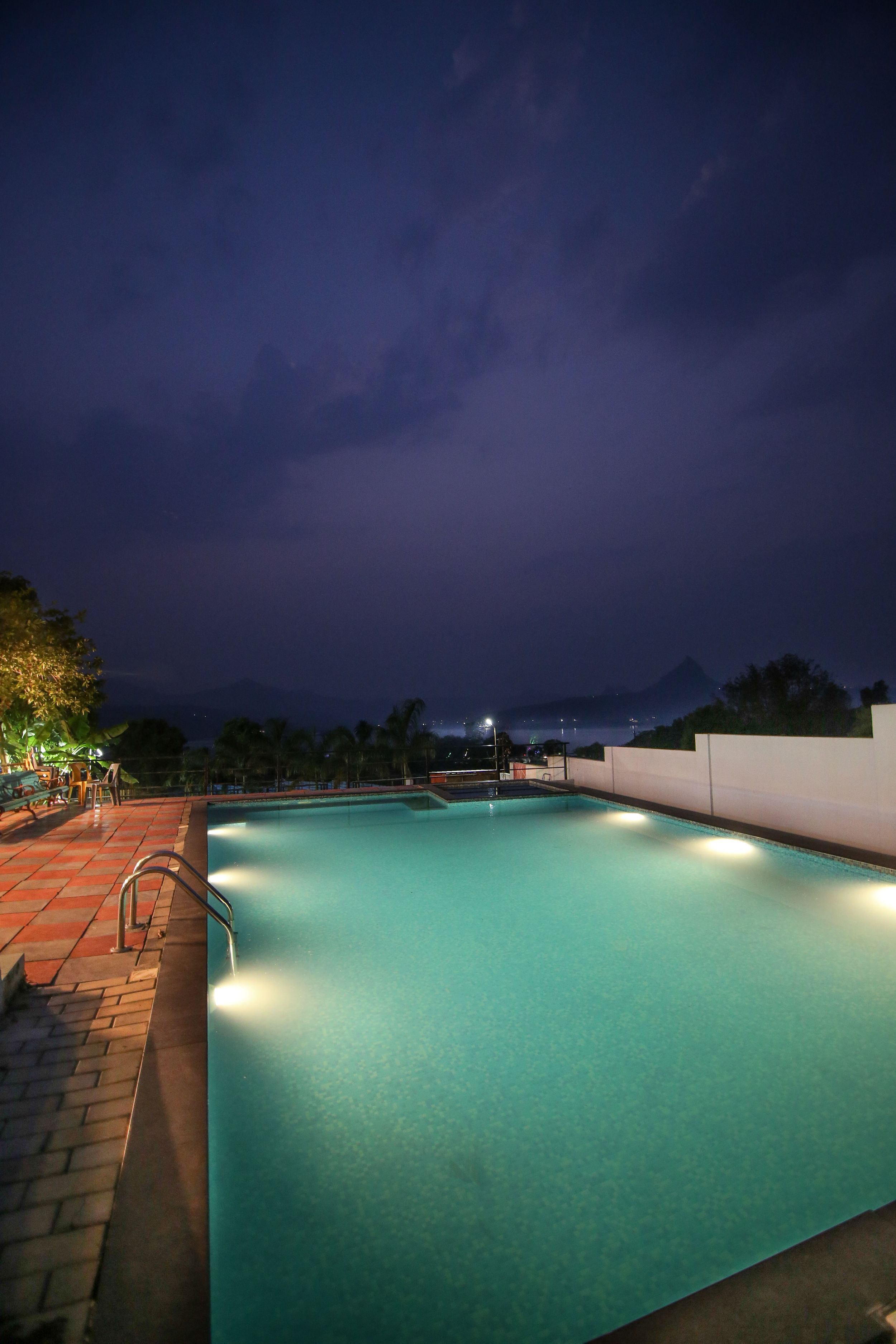 The Bob house 3*