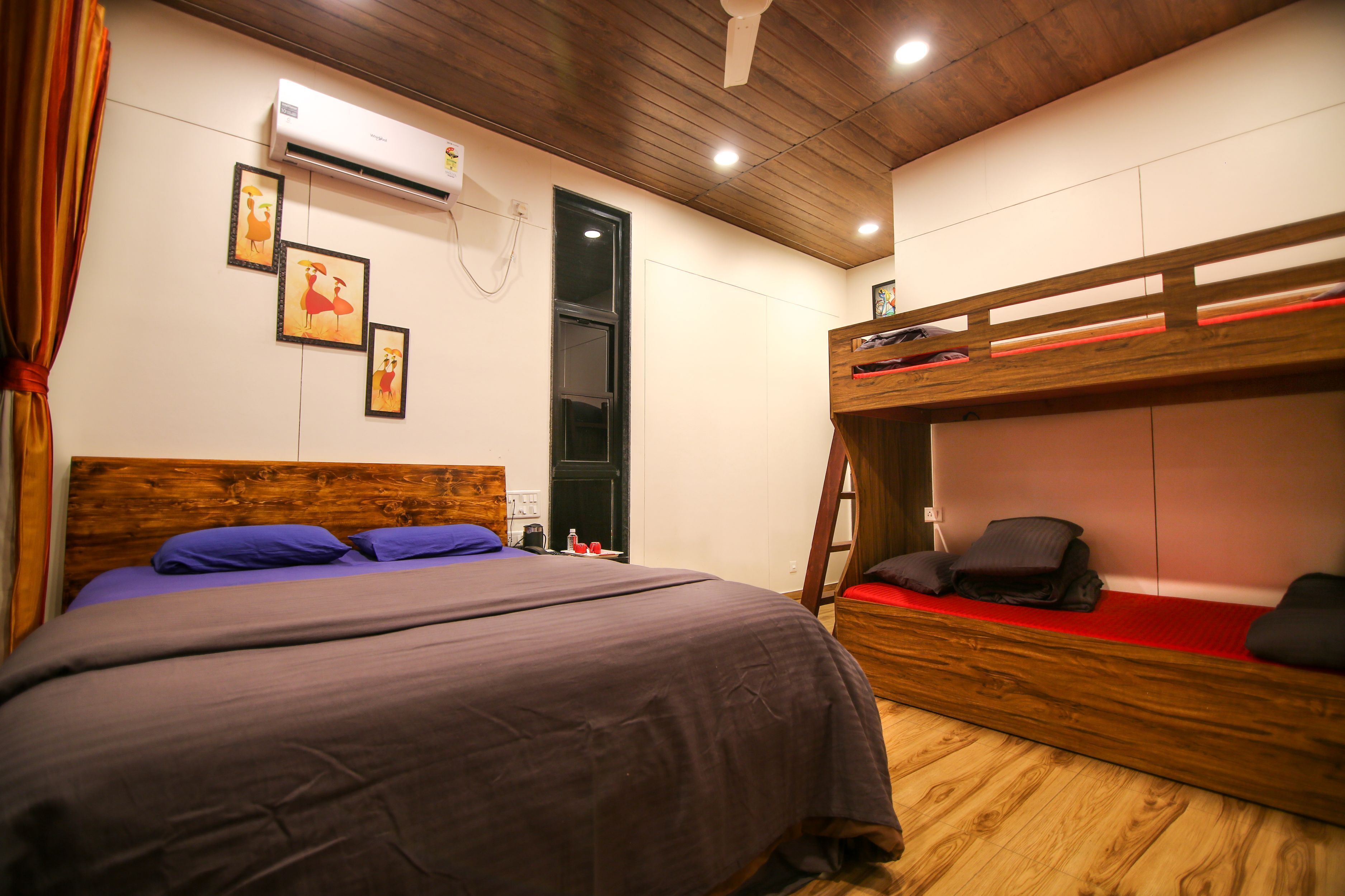 The Bob house 3*