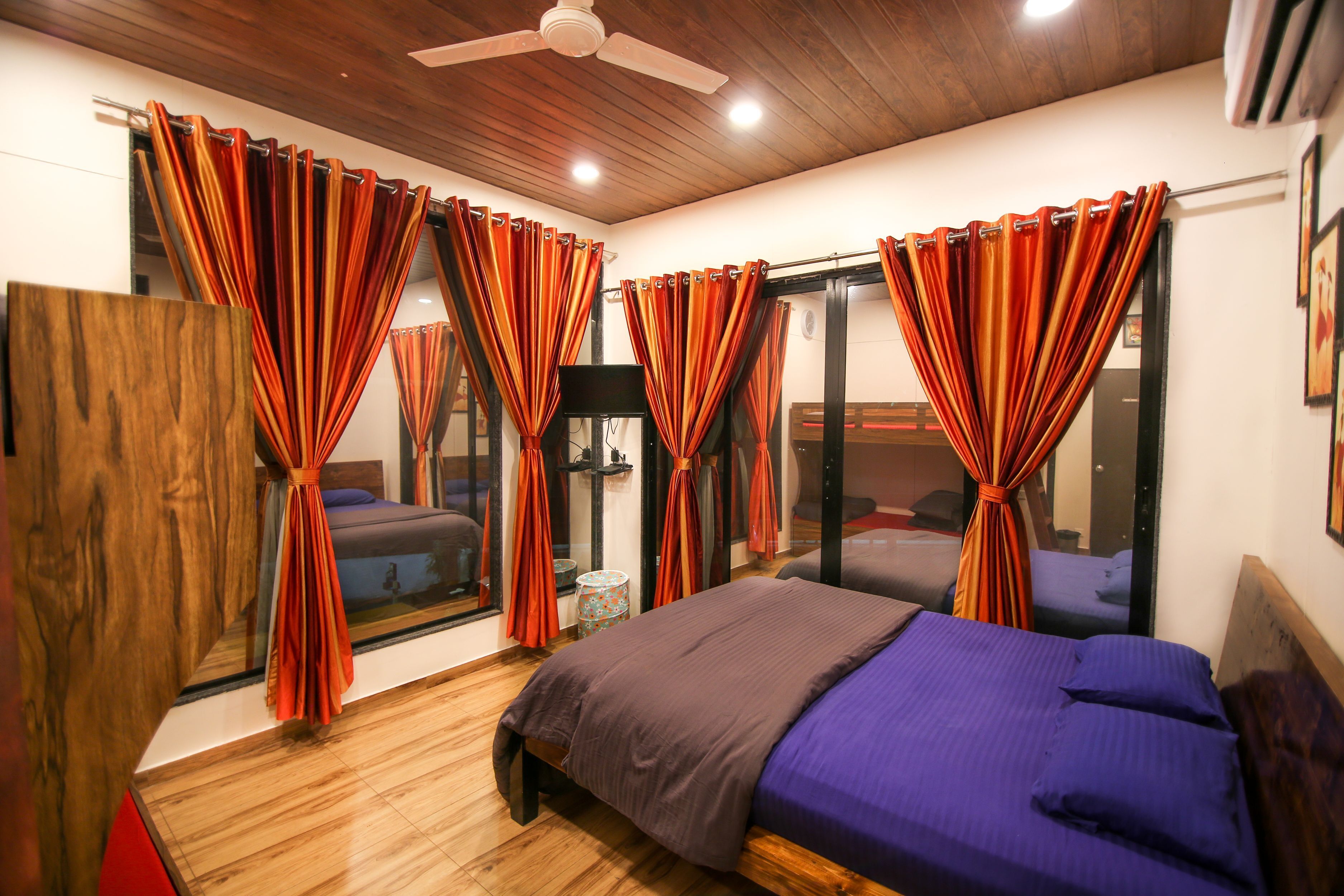 The Bob house 3*