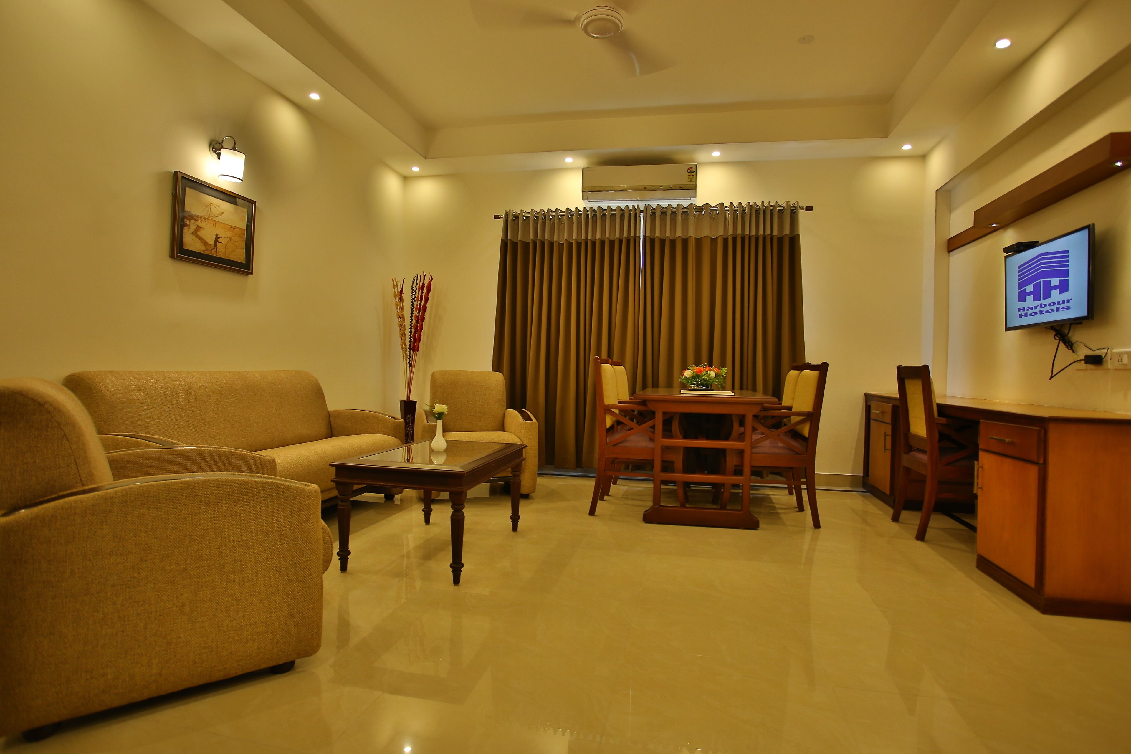Harbour Hotels 3*