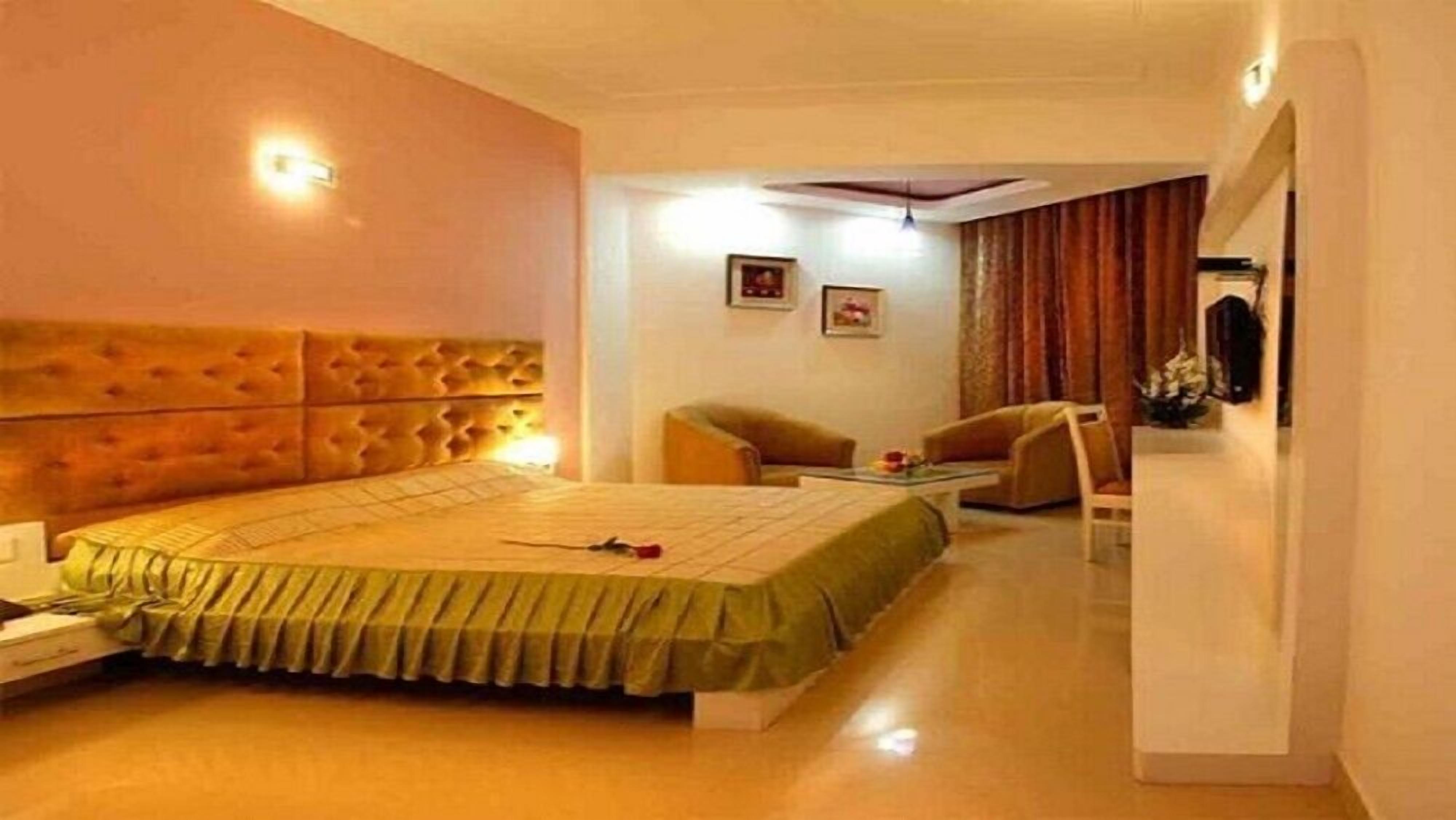 Hotel Padmini Palace 3*