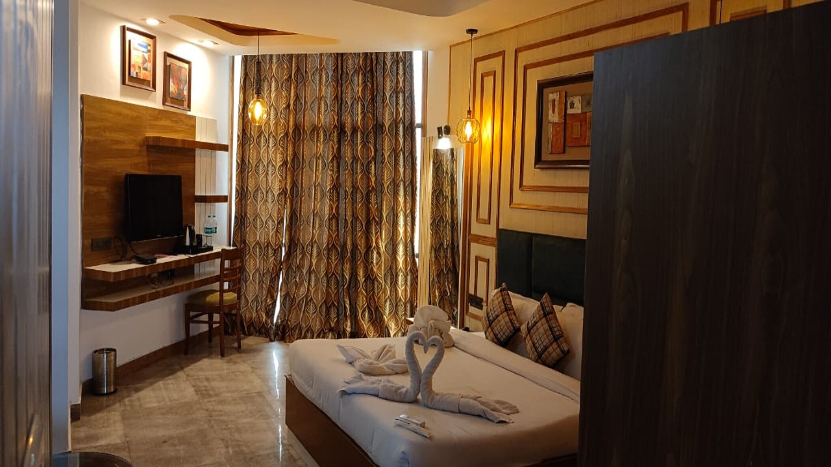 Hotel Padmini Palace 3*