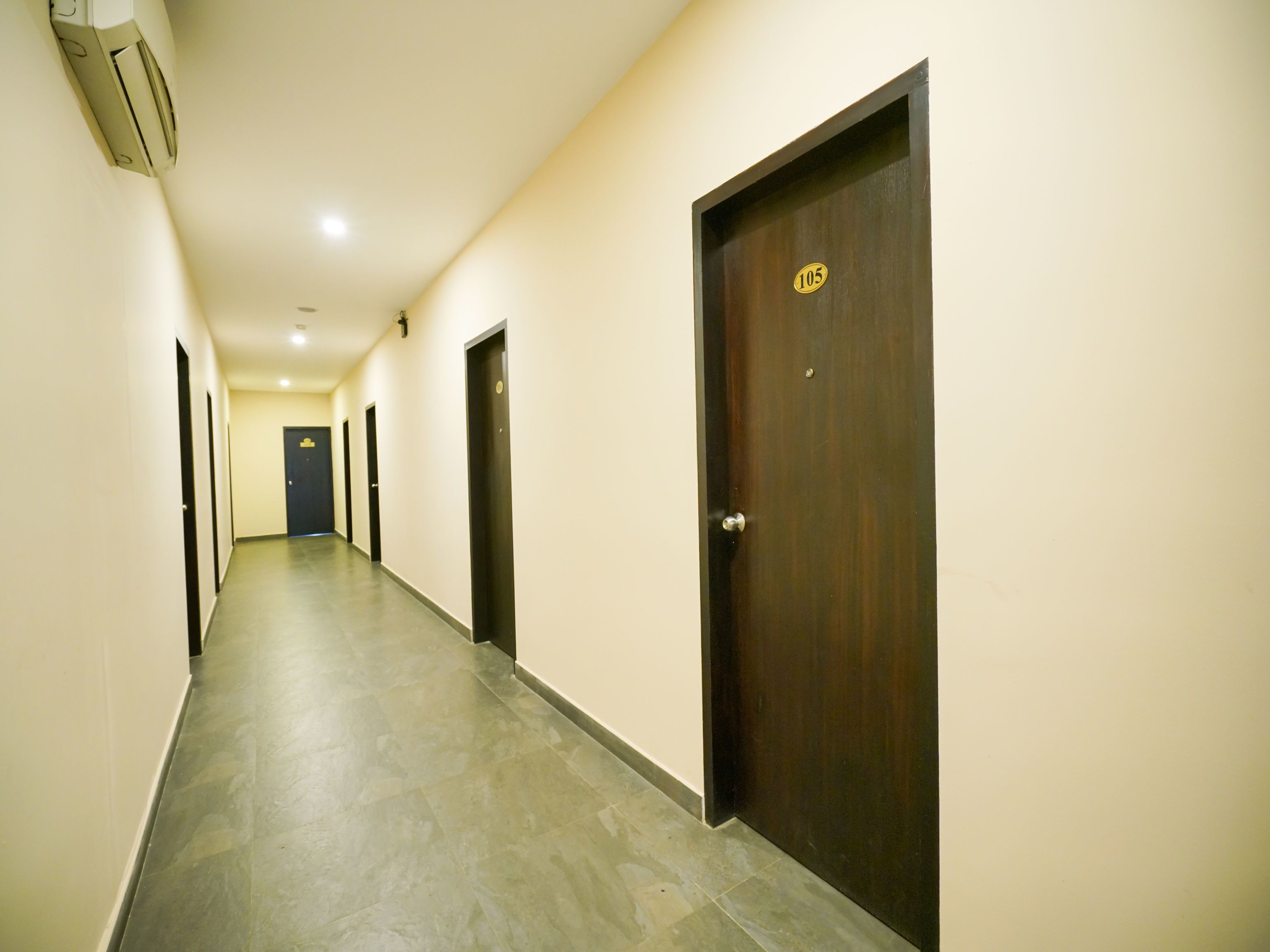Capital O 15754 Mookkannoor Tourist Home 3*