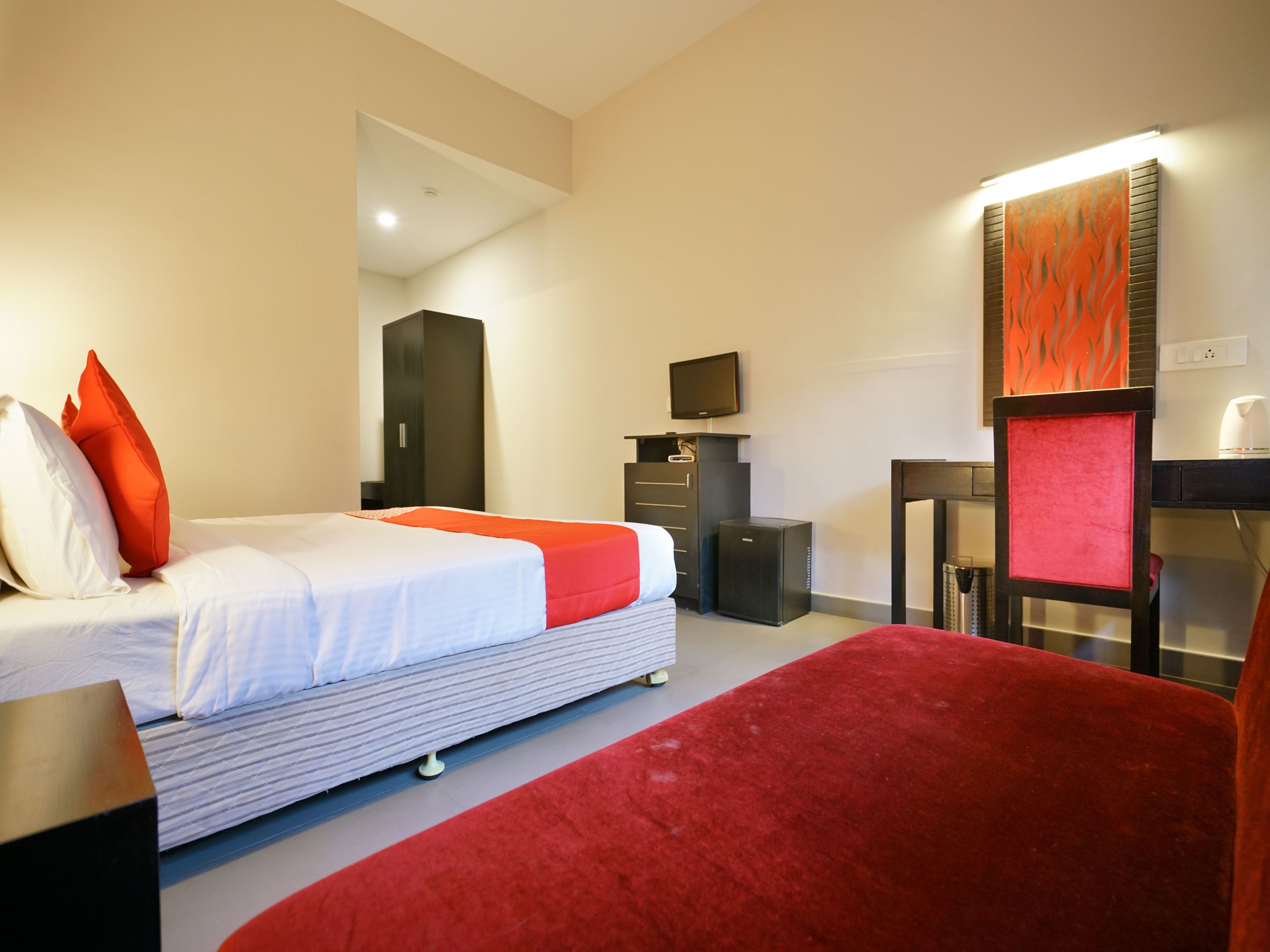 Capital O 15754 Mookkannoor Tourist Home 3*