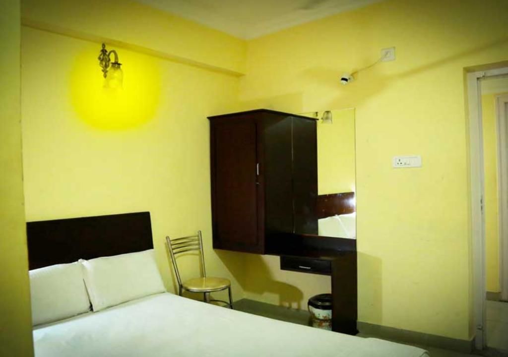 Raga Residency 3*