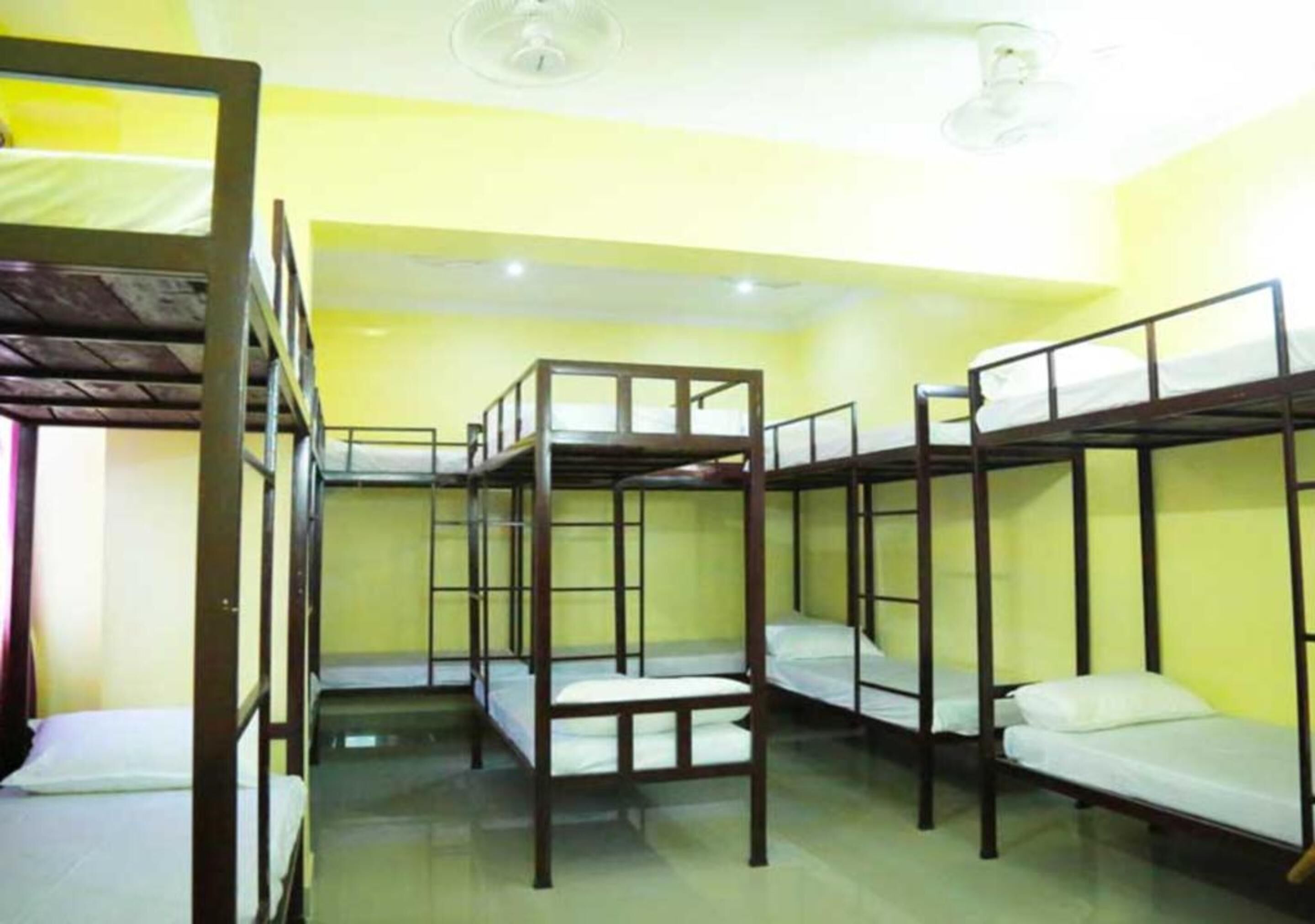 Raga Residency 3*