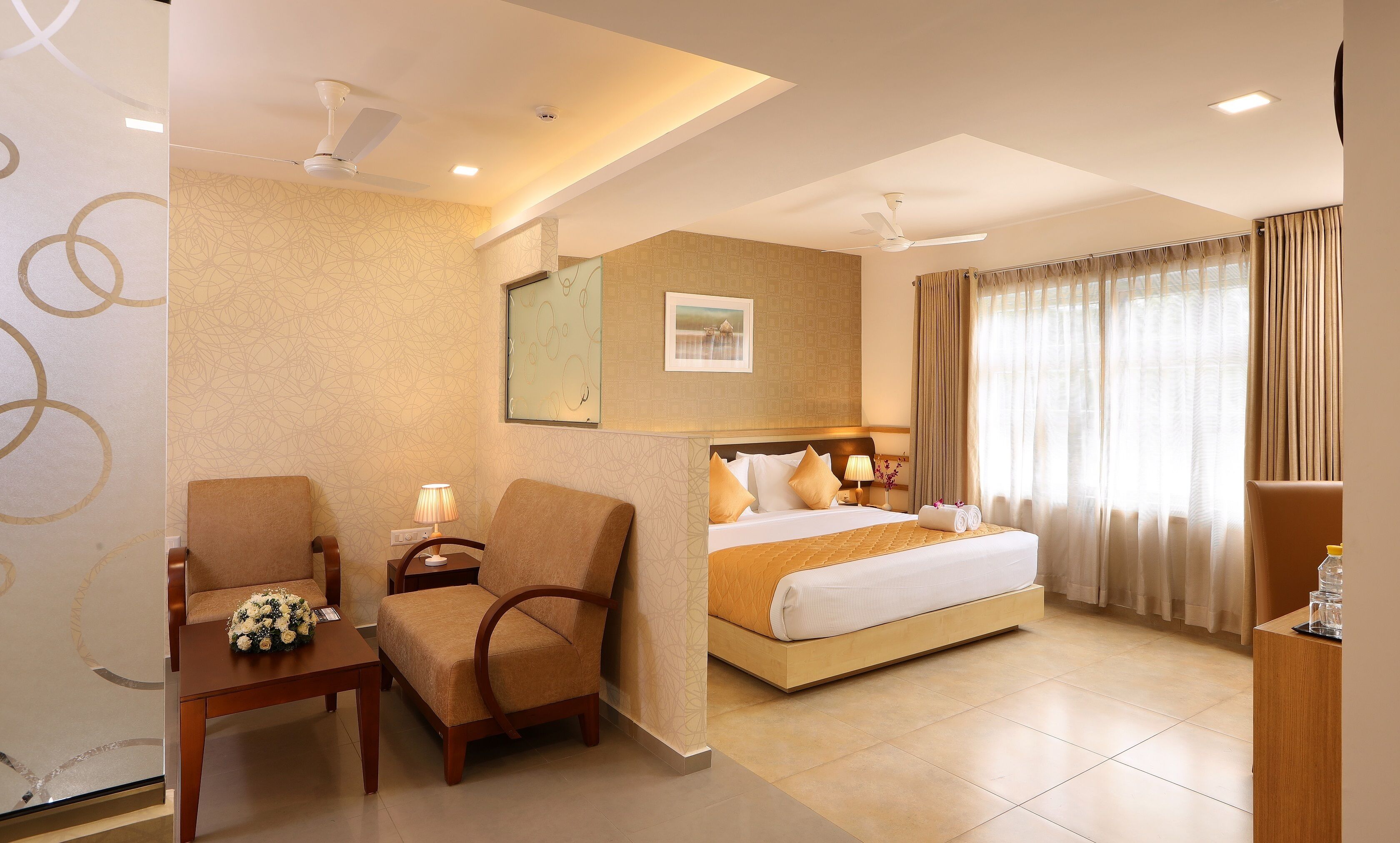 Flora Charishma Residency Aluva 3*
