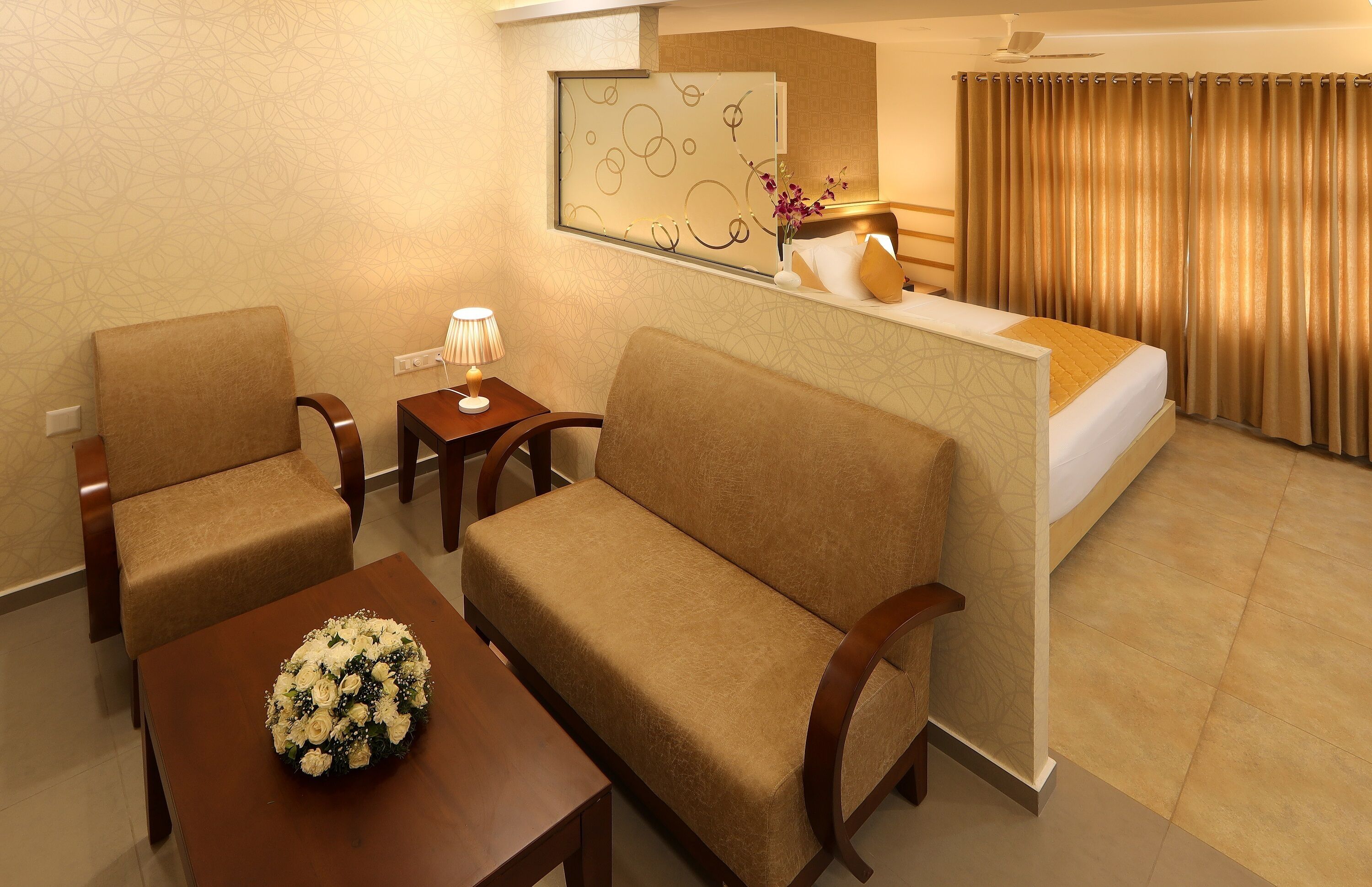 Flora Charishma Residency Aluva 3*