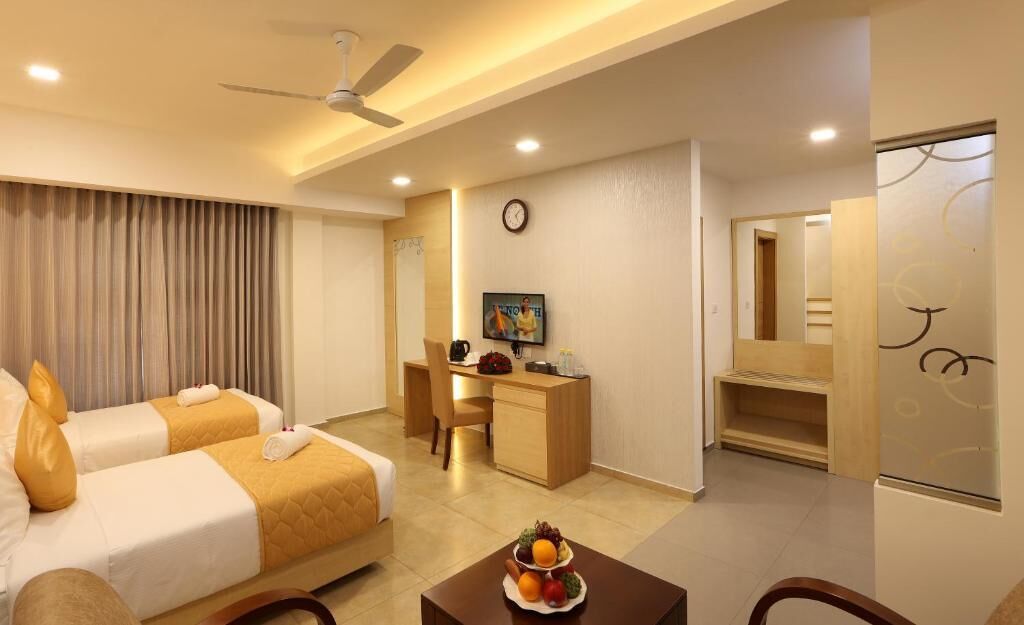 Flora Charishma Residency Aluva 3*