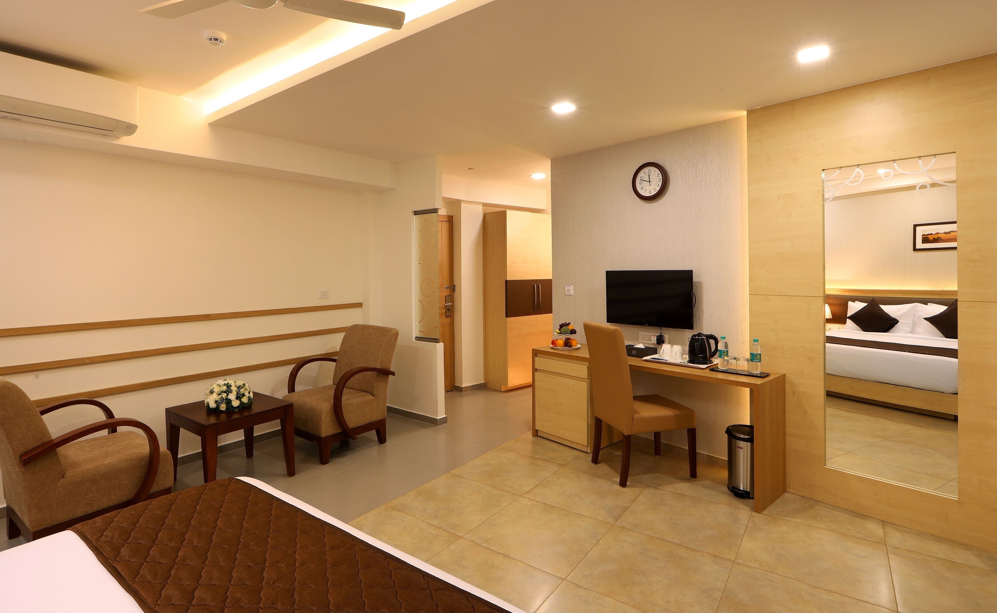 Flora Charishma Residency Aluva 3*