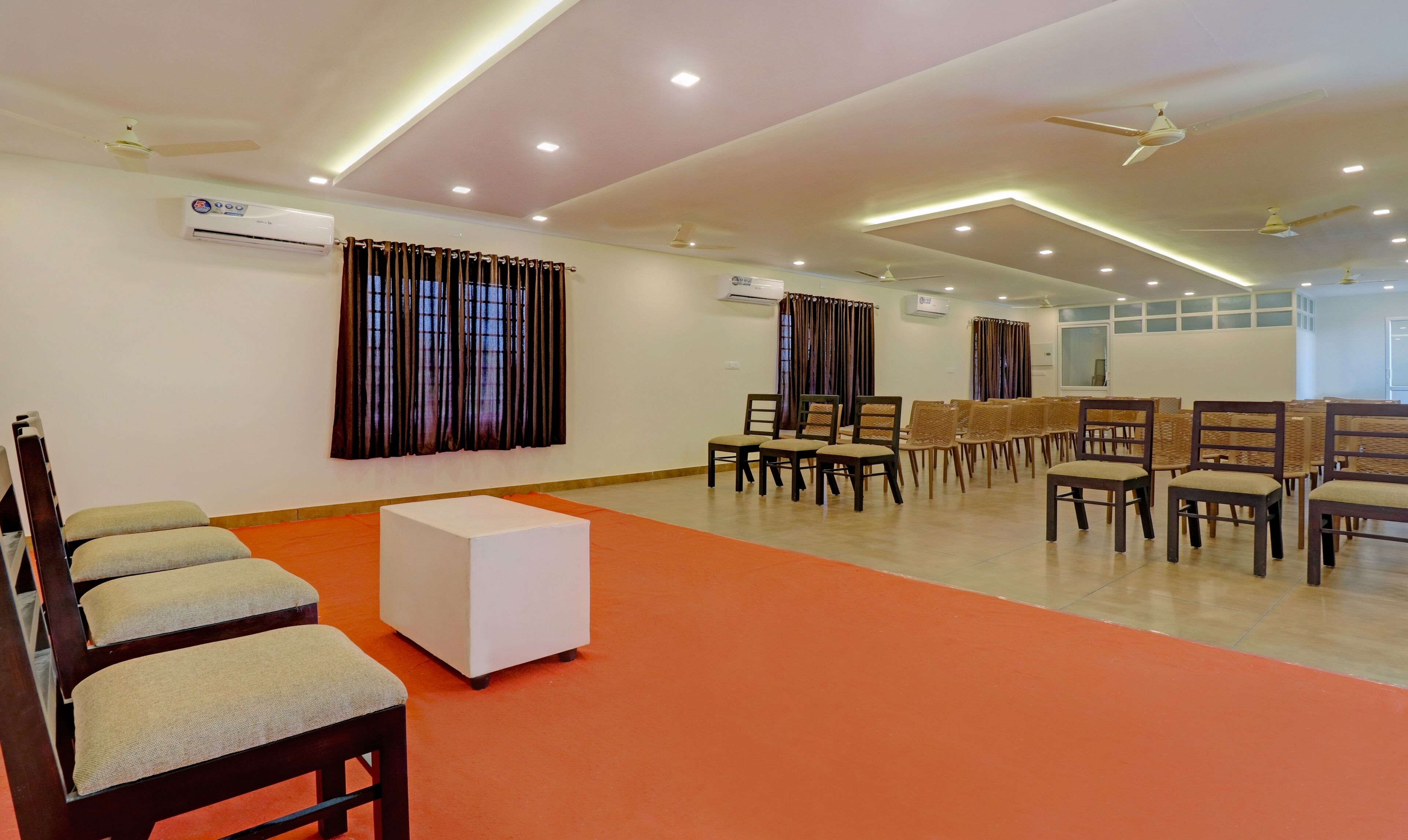 Treebo Golden Terminal, Kochi Airport 3*