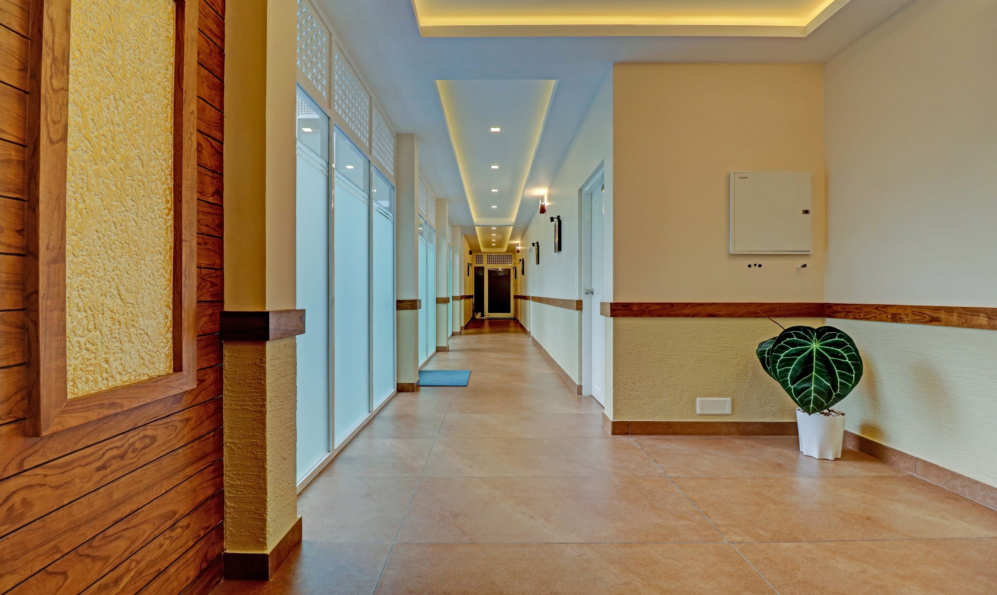 Treebo Golden Terminal, Kochi Airport 3*