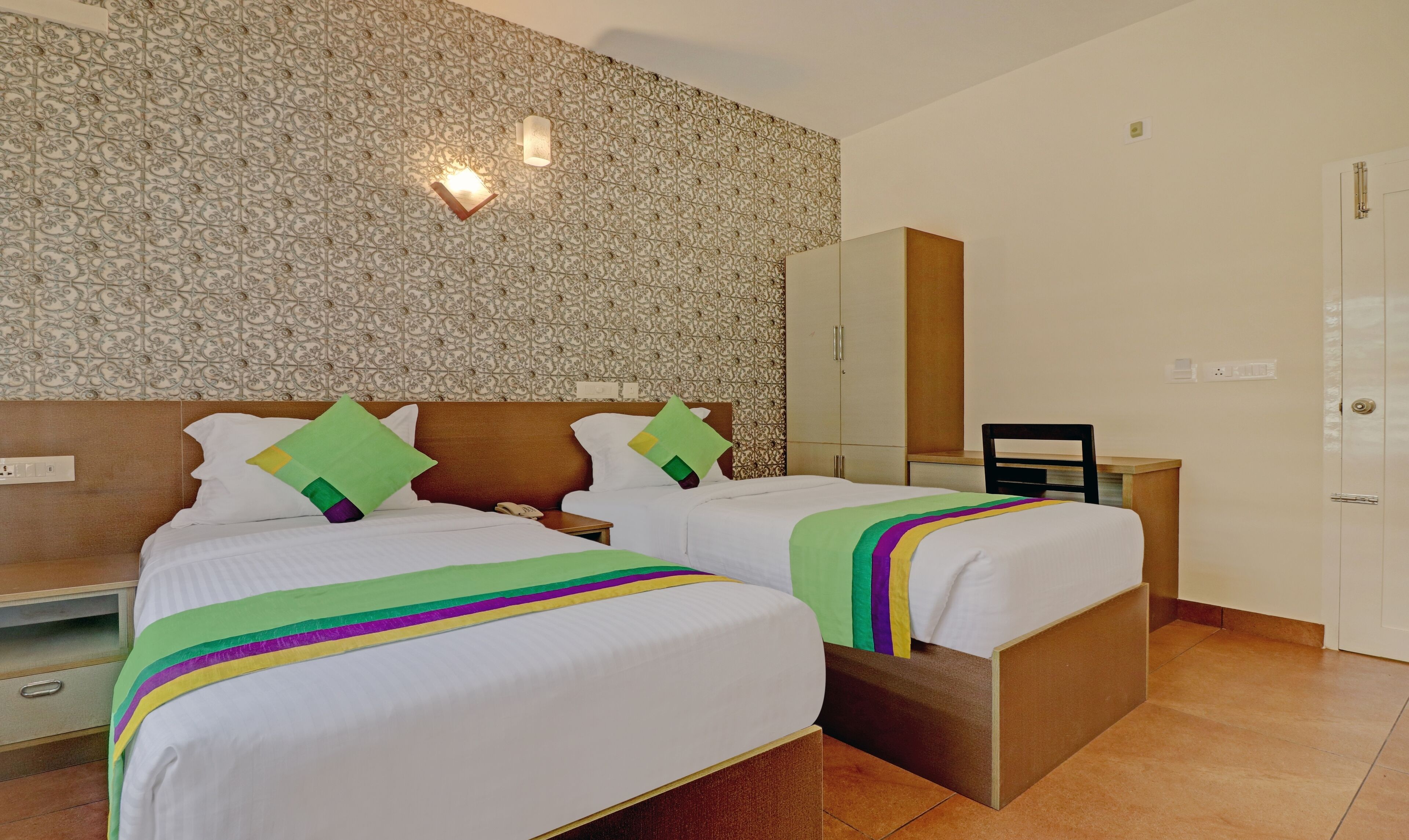 Treebo Golden Terminal, Kochi Airport 3*