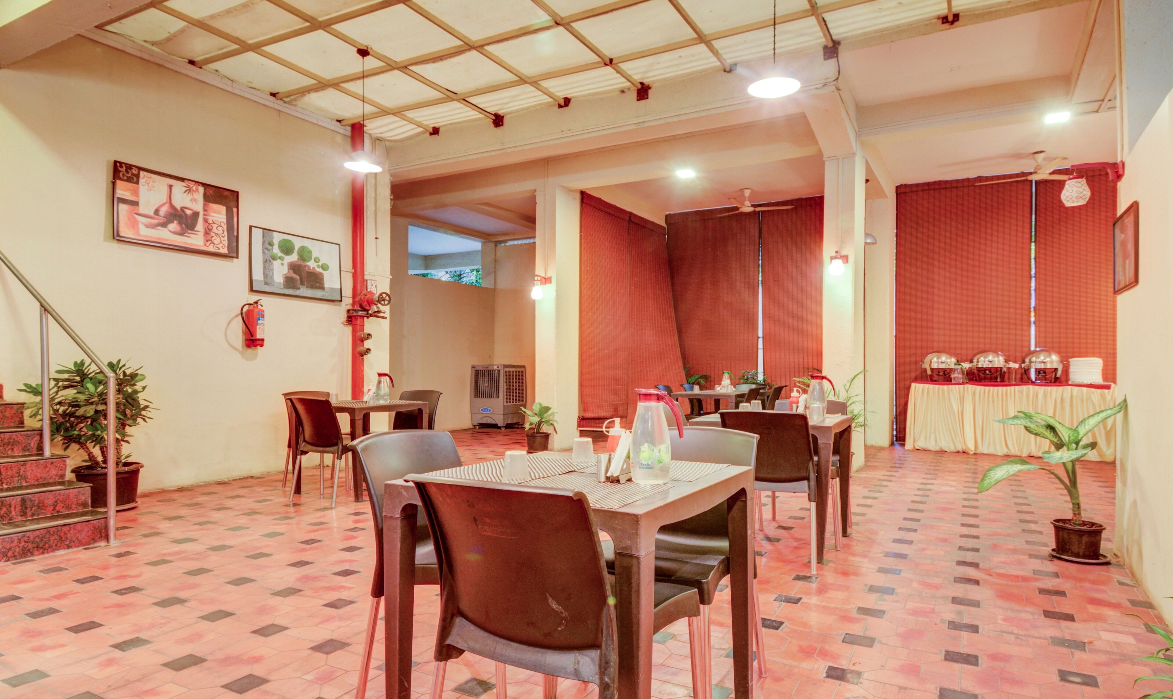 Treebo Iris Suites 3*