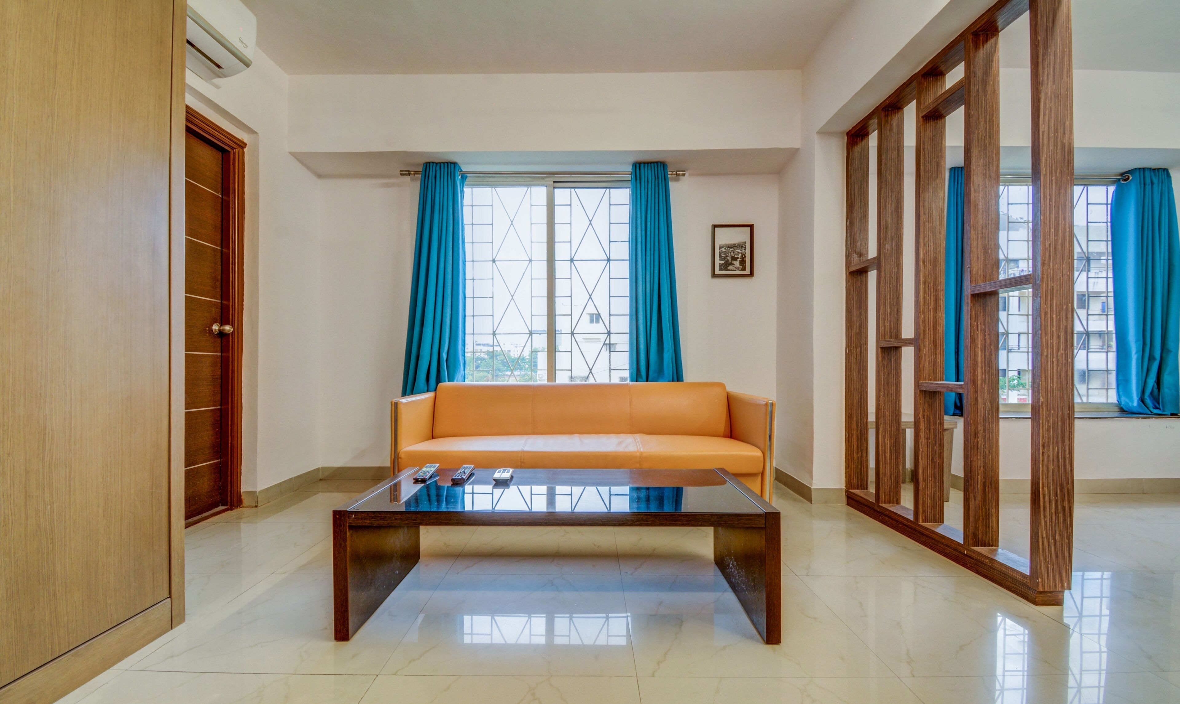 Treebo Iris Suites 3*
