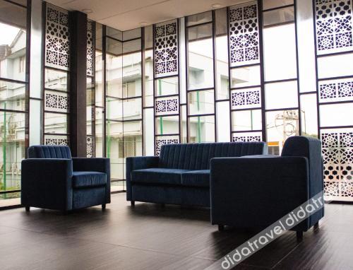 THE RUNWAY HOTEL 3*