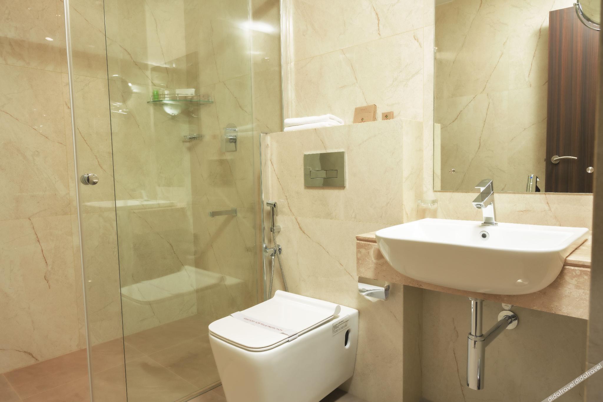 THE RUNWAY HOTEL 3*
