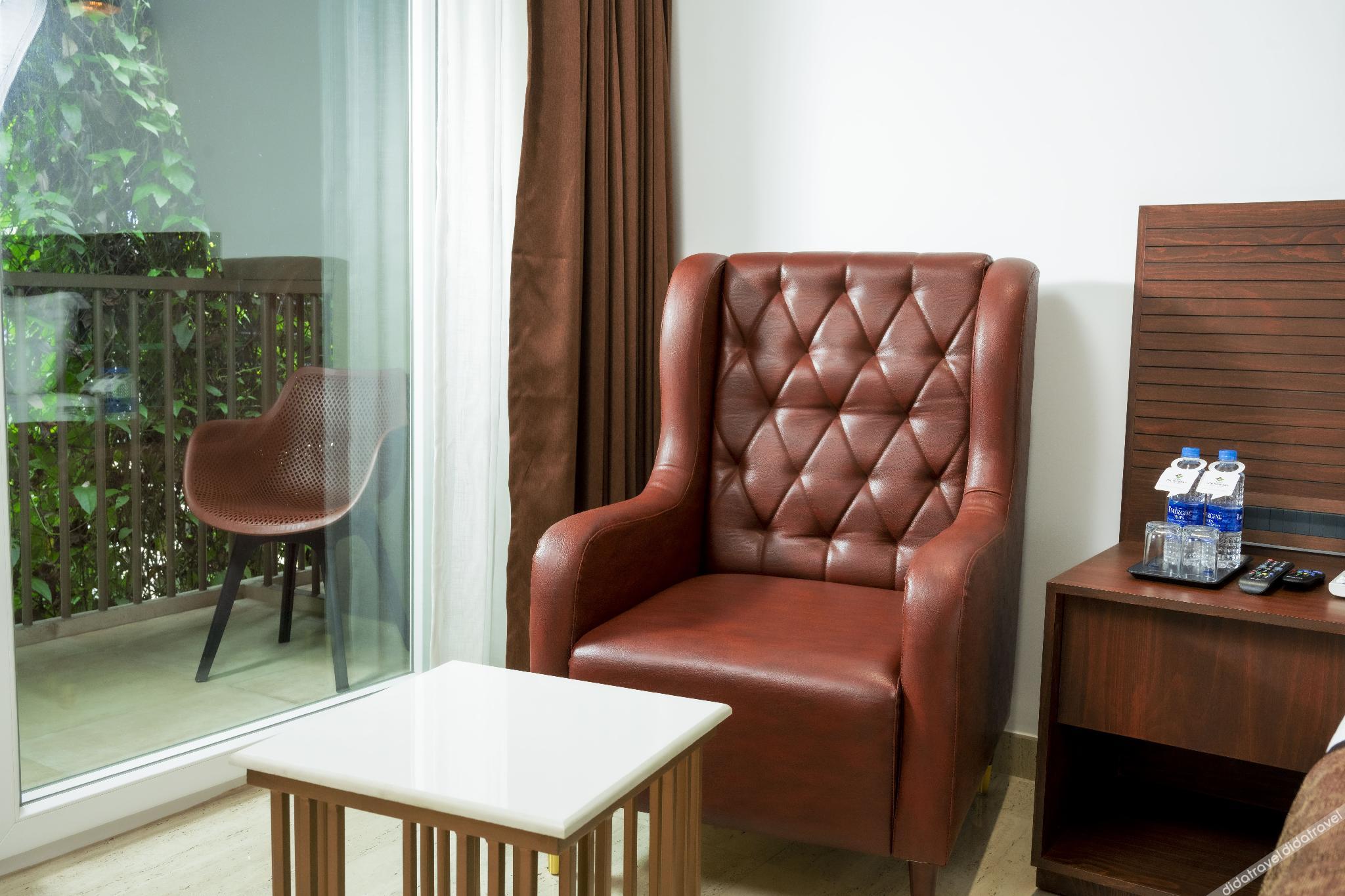 THE RUNWAY HOTEL 3*