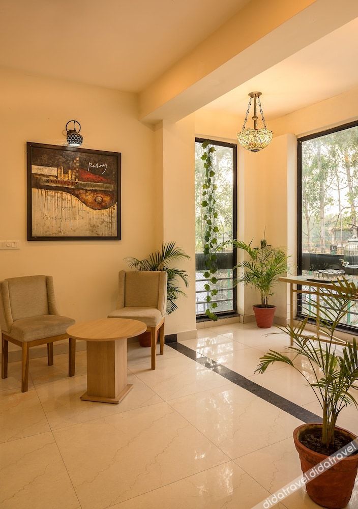 White Rock By The Solitaire Hospitality 3*