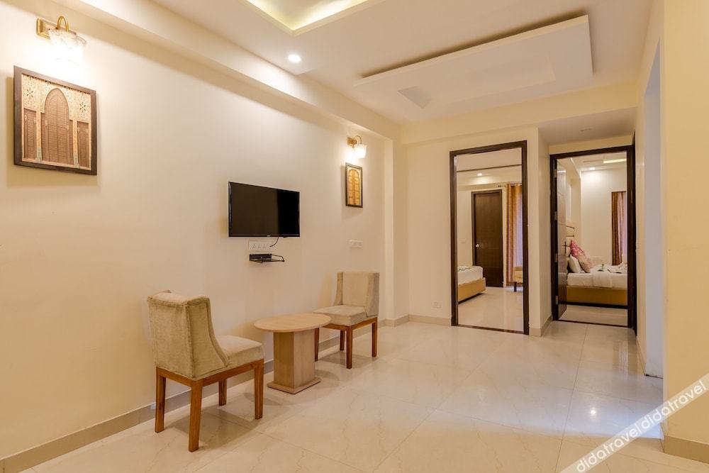 White Rock By The Solitaire Hospitality 3*