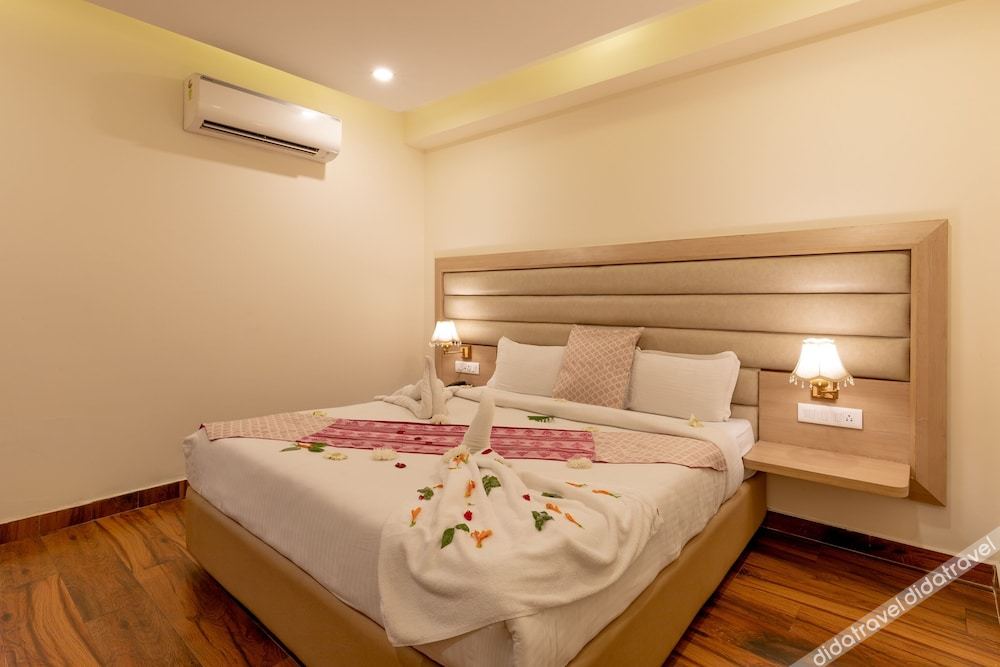 White Rock By The Solitaire Hospitality 3*