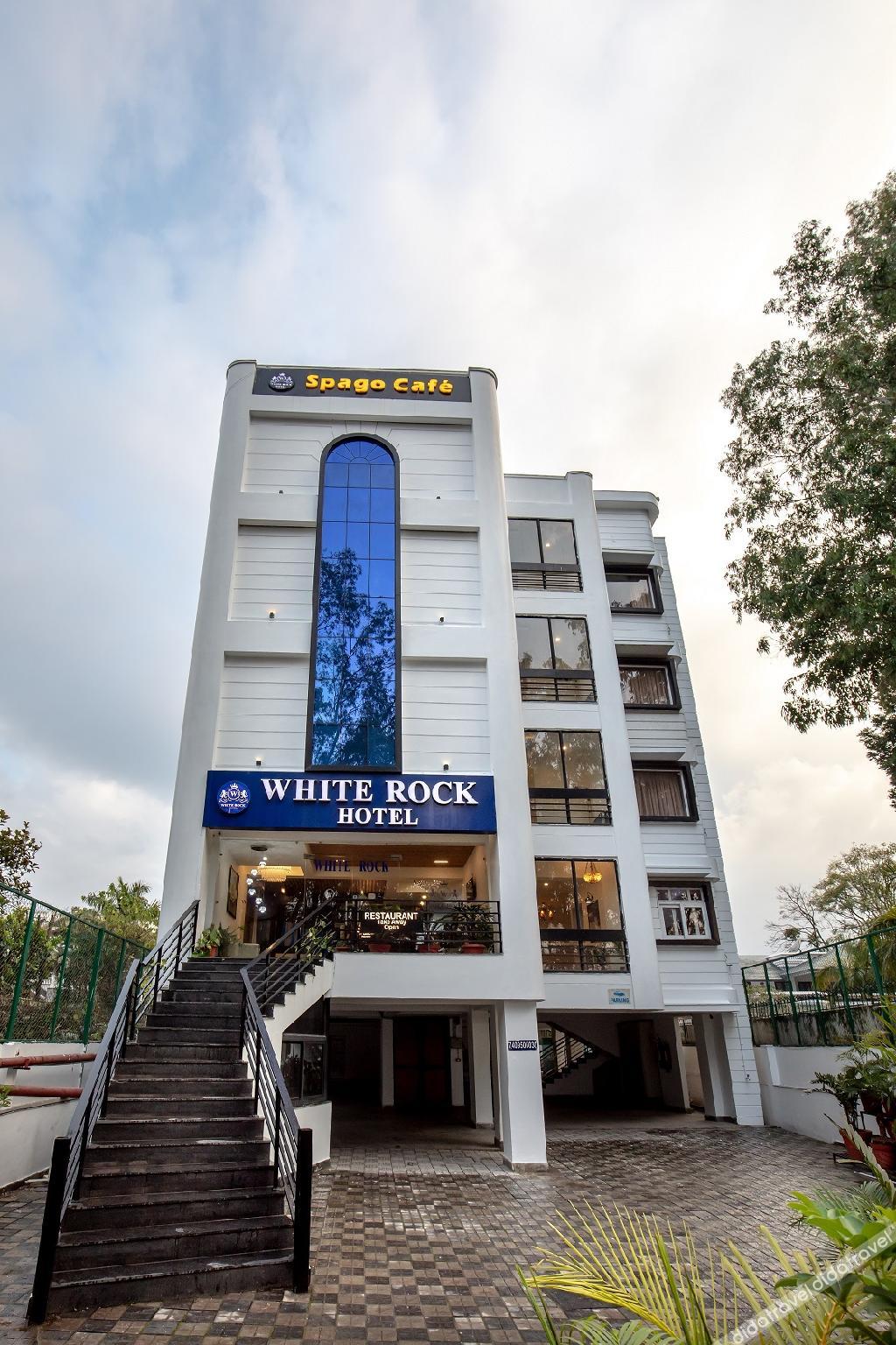 White Rock By The Solitaire Hospitality 3*