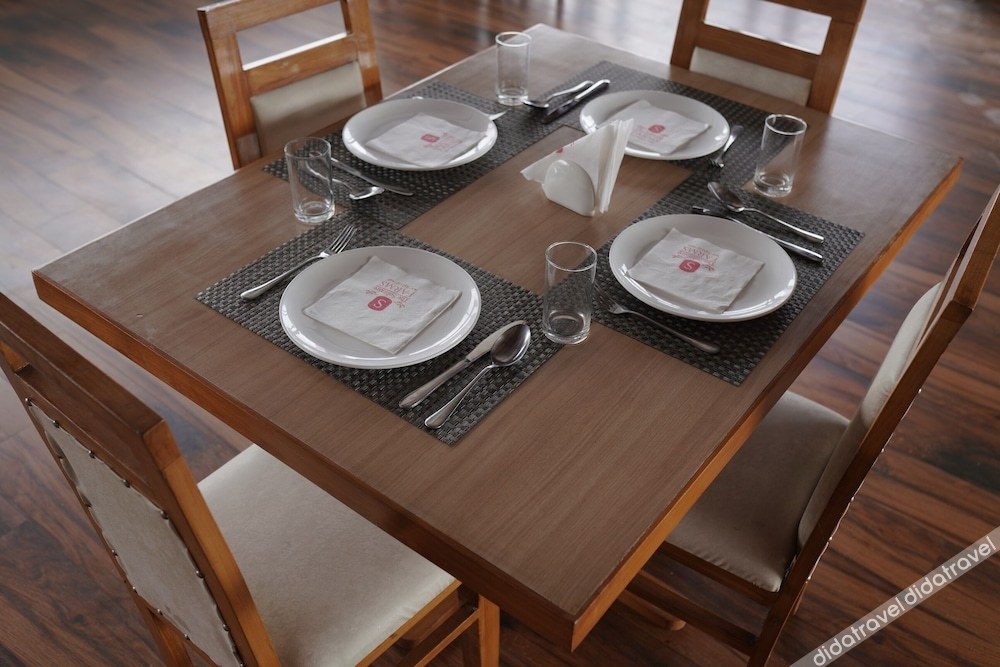 White Rock By The Solitaire Hospitality 3*