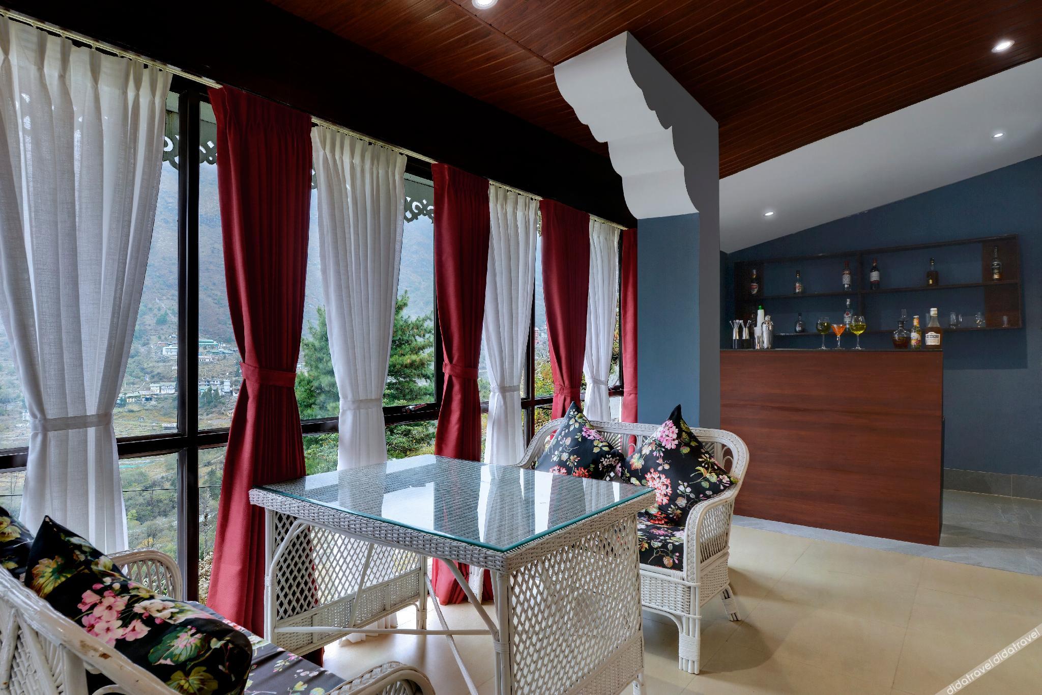 Yashshree Lachung 4*