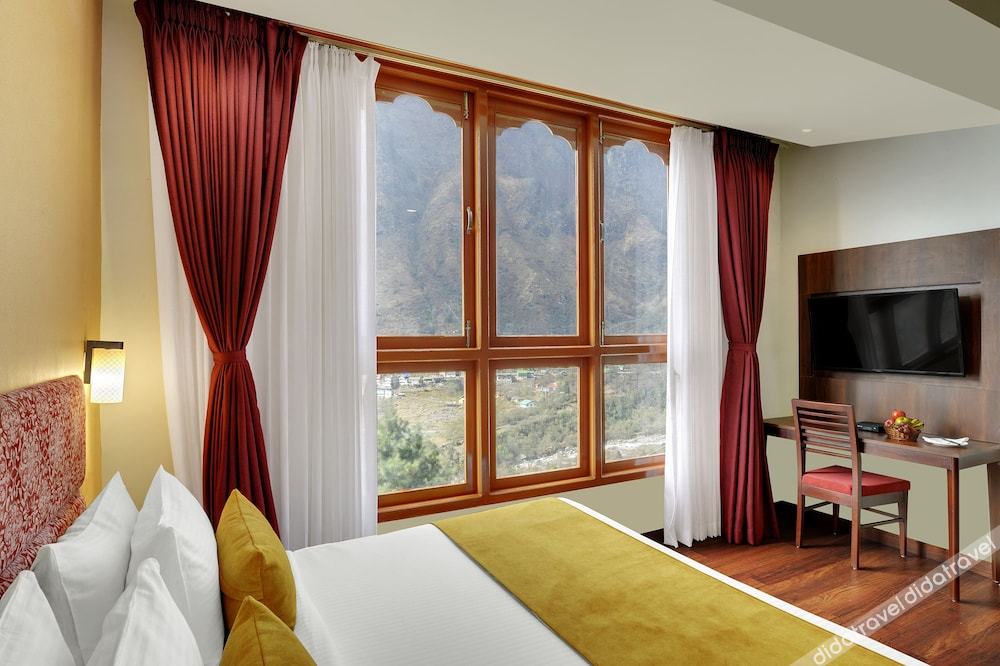 Yashshree Lachung 4*