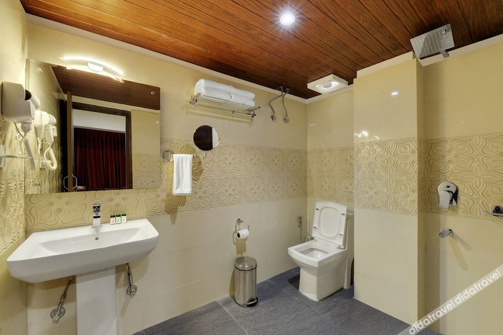 Yashshree Lachung 4*