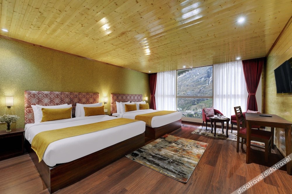 Yashshree Lachung 4*