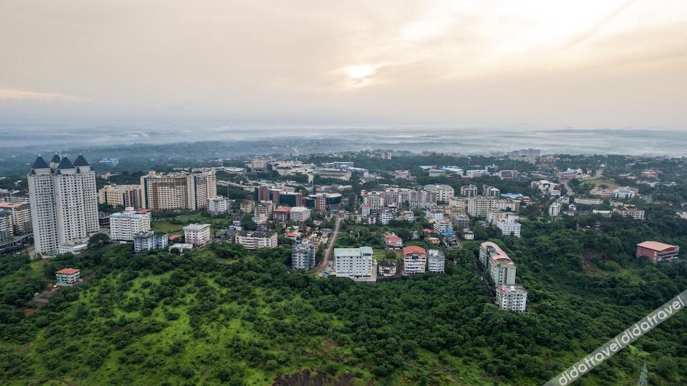 Tea Tree Suites Manipal 4*