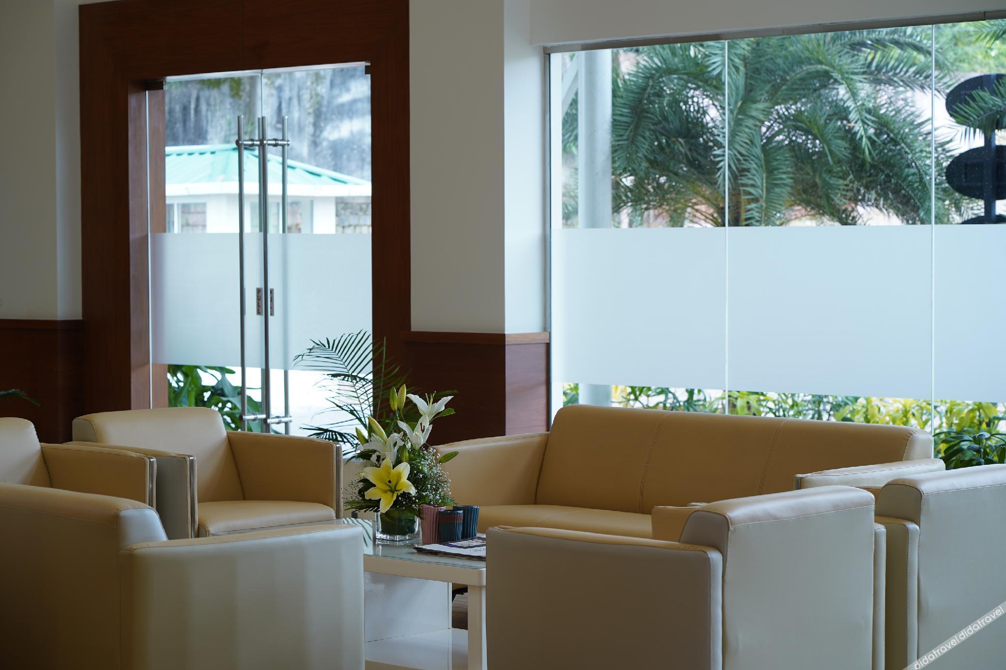 Tea Tree Suites Manipal 4*