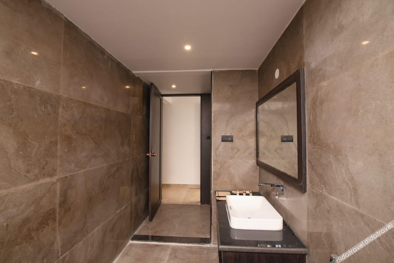 The Saravi Resort 3*