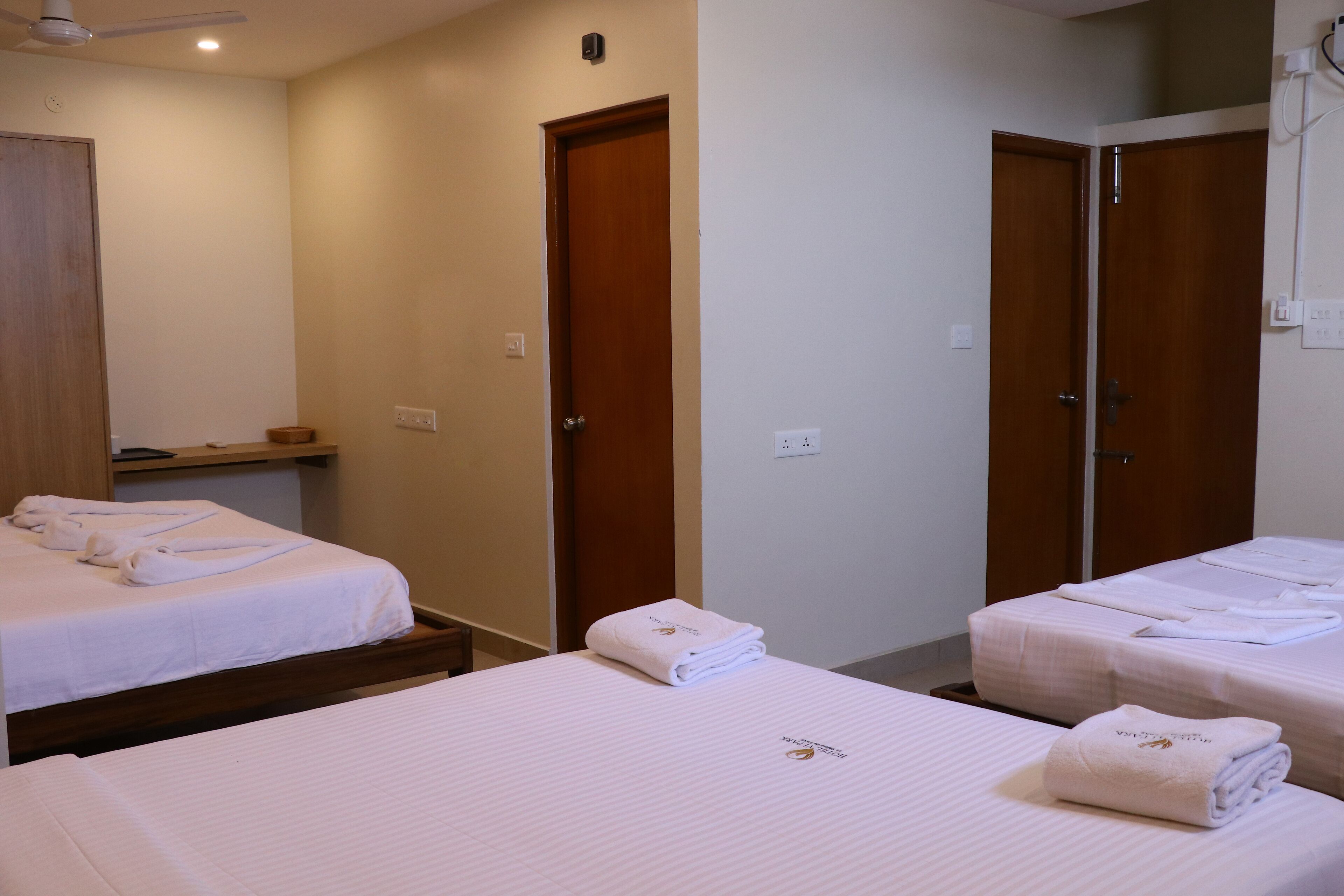 SGN Hotels Pondicherry 3*