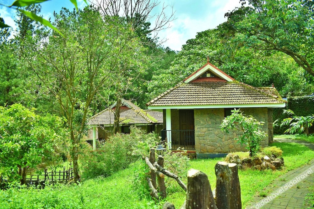 Adrak Summer Sand Hill Resort Vagamon 3*