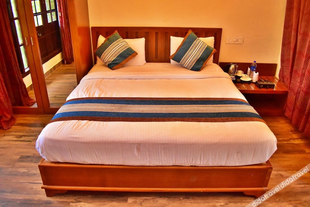 Adrak Summer Sand Hill Resort Vagamon 3*