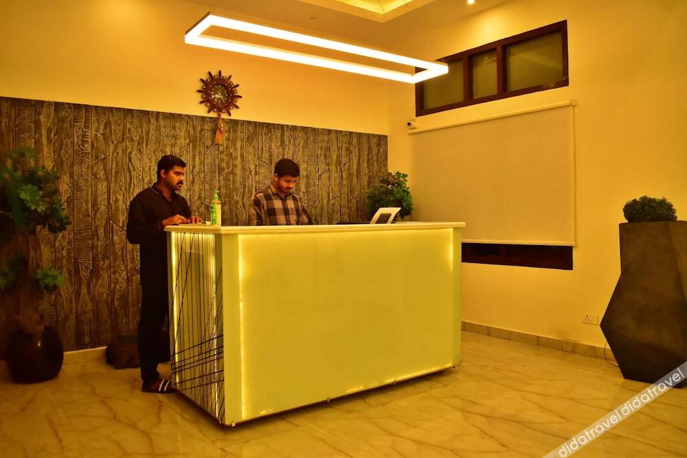 Adrak Summer Sand Hill Resort Vagamon 3*