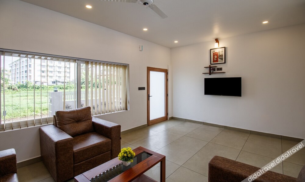 Treebo Amigos Residency Cochin Airport Hotel 3*