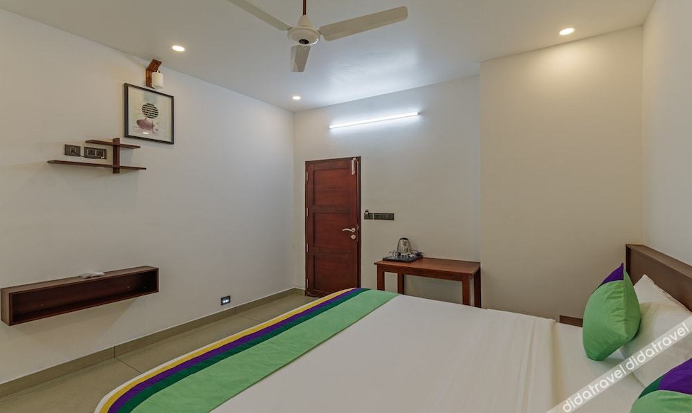 Treebo Amigos Residency Cochin Airport Hotel 3*