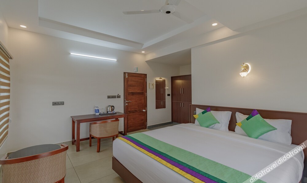 Treebo Amigos Residency Cochin Airport Hotel 3*
