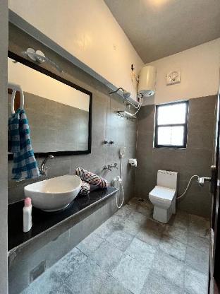 Mermaid Farm House 2*