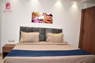 Qotel Hotel Signature BNB-Ashok Vihar 2*