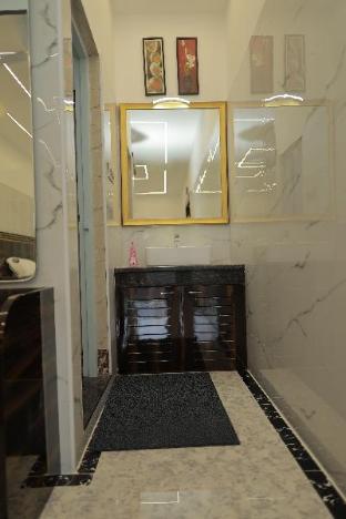 HOTEL CYRIL 2*